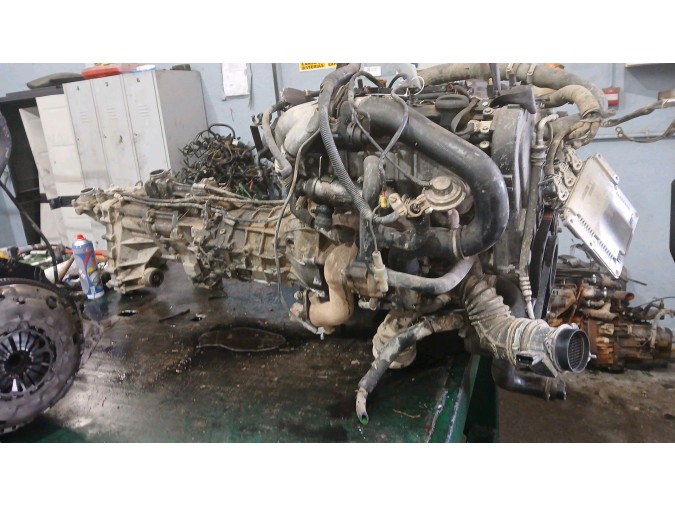 MOTOR CON ACCESORIOS Y CAJA DE CAMBIOS SUZUKI VITARA 2002