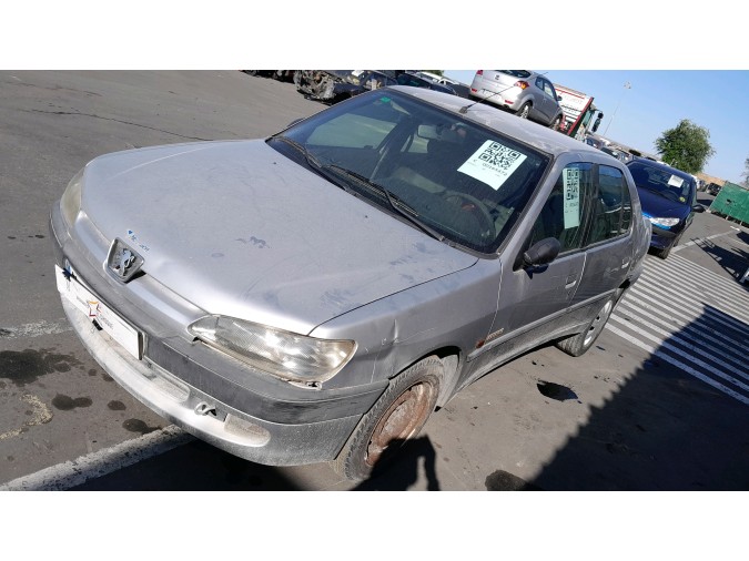 PRETENSOR CINTURÓN DELANTERO DERECHO PEUGEOT 306 1999