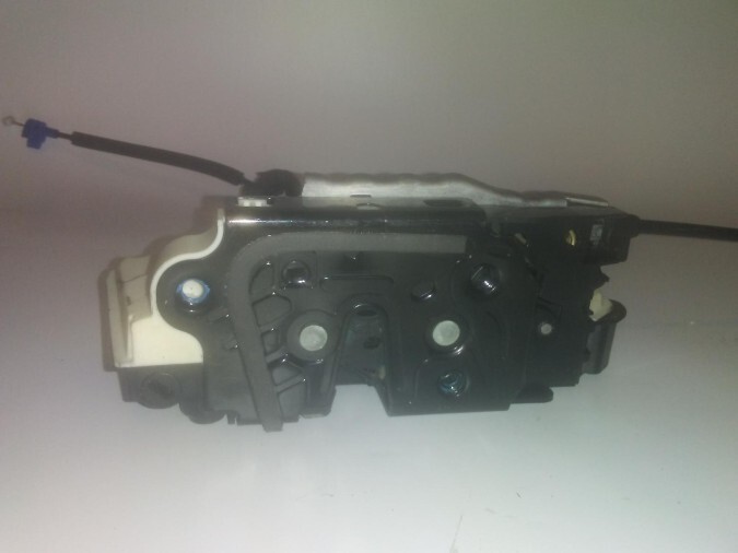 CERRADURA PUERTA TRASERA DERECHA SEAT LEON 2017