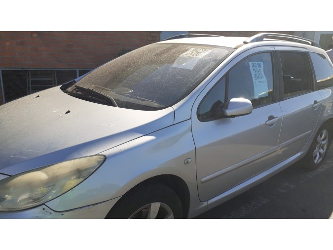 PUERTA DELANTERA DERECHA PEUGEOT 307 2006