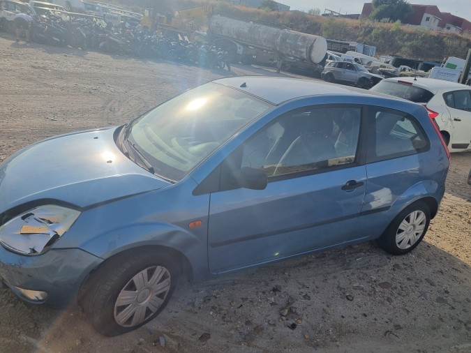 Radiador motor FORD FIESTA 2003