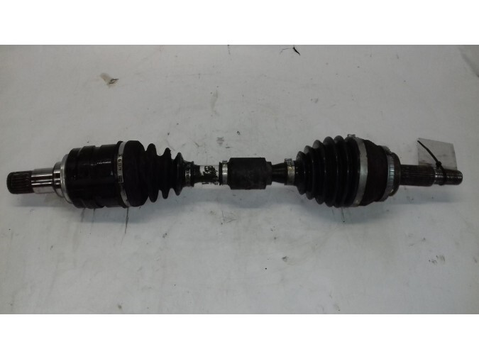 TRANSMISION DELANTERA IZQUIERDA TOYOTA AVENSIS 2008