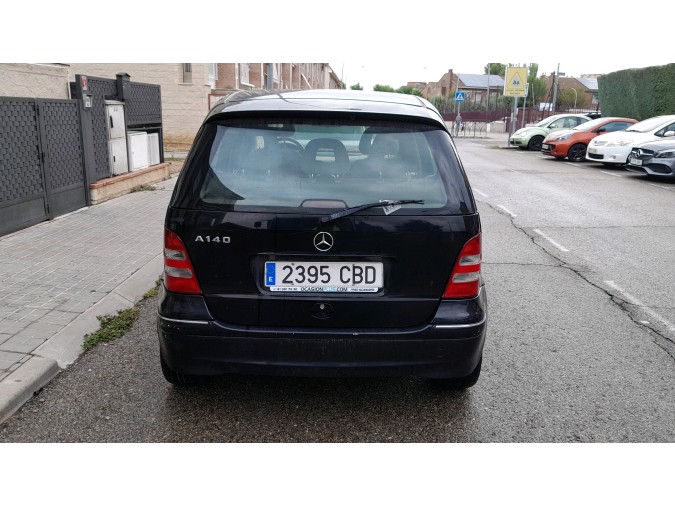 ALETA DELANTERA DERECHA MERCEDES A 140 2002
