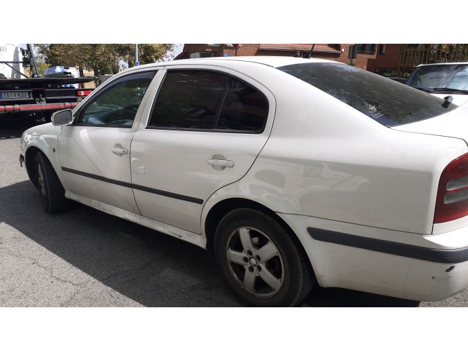 MECANICA TRASERA SKODA OCTAVIA 2004