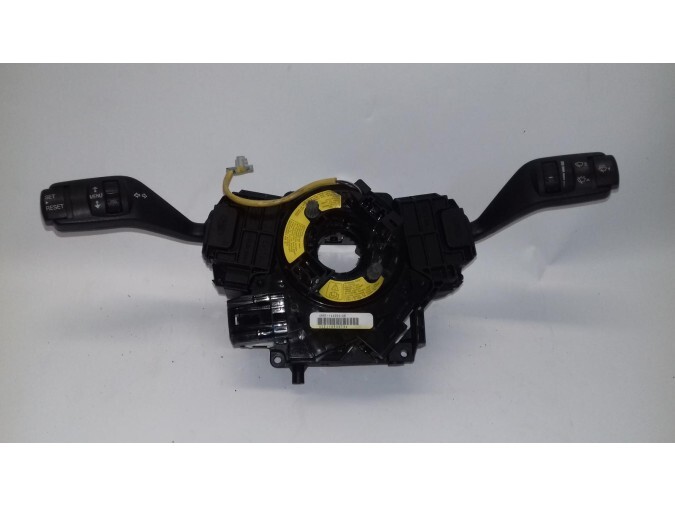 MANDO MULTIFUNCION FORD FOCUS 2010