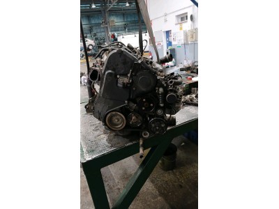 Motor VOLVO 440 2000