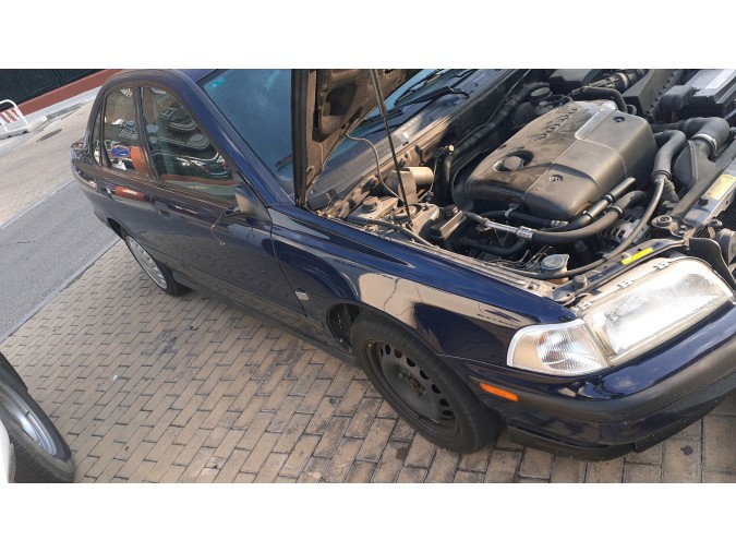 ELEVALUNAS DELANTERO DERECHO VOLVO 440 2000