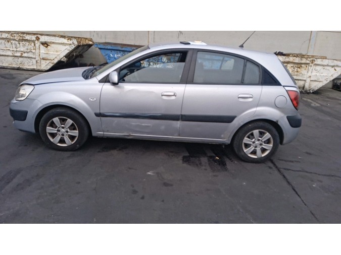 ELEVALUNAS DELANTERO IZQUIERDO KIA RIO 2007