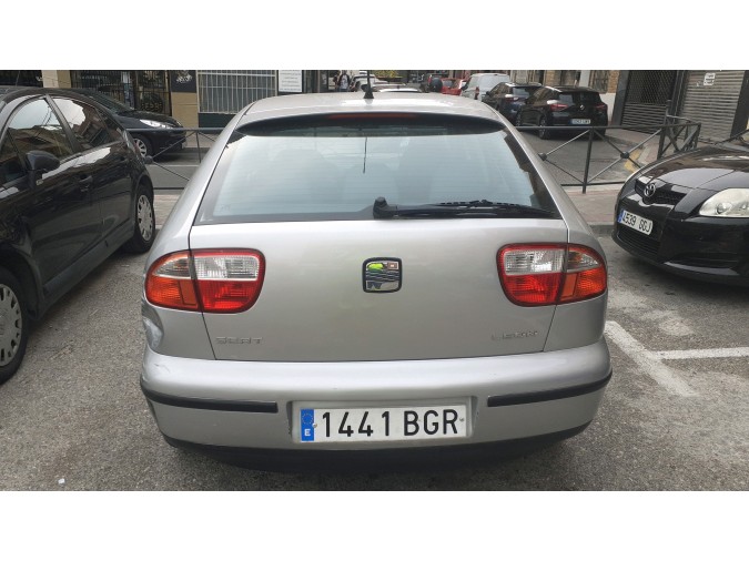 MANDO ELEVALUNAS DELANTERO DERECHO SEAT LEON 2001