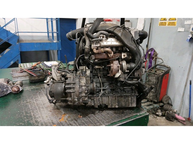 MOTOR CON ACCESORIOS Y CAJA DE CAMBIOS SKODA OCTAVIA 2006