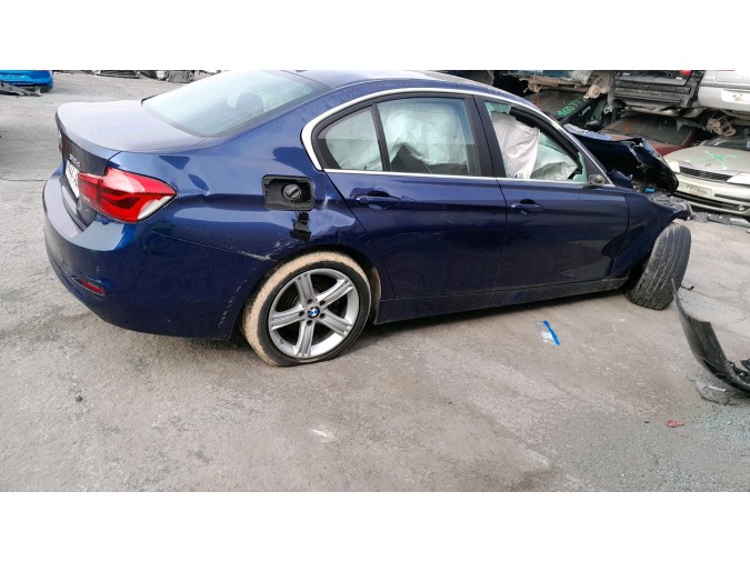 LUNA CUSTODIA TD BMW 318D 2017
