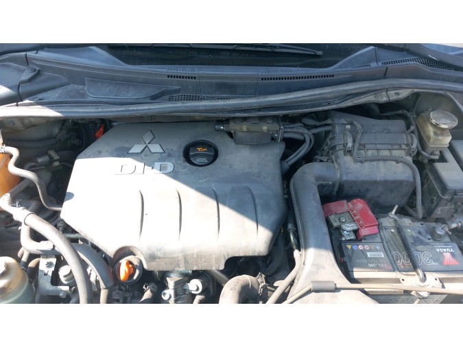 MECANICA TRASERA	 MITSUBISHI GRANDIS 2006