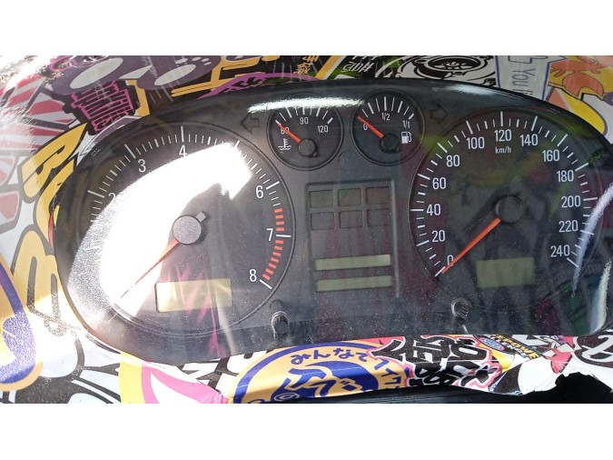 MANDO ELEVALUNAS DELANTERO DERECHO SEAT TOLEDO 1999
