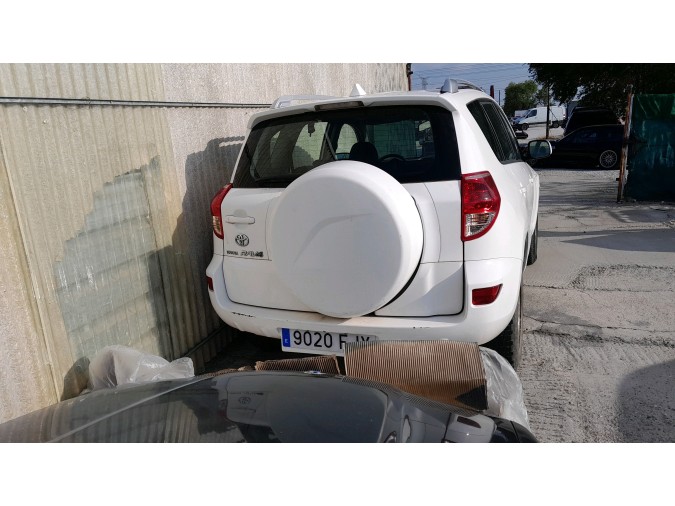 PUERTA DELANTERA DERECHA TOYOTA RAV4 2006