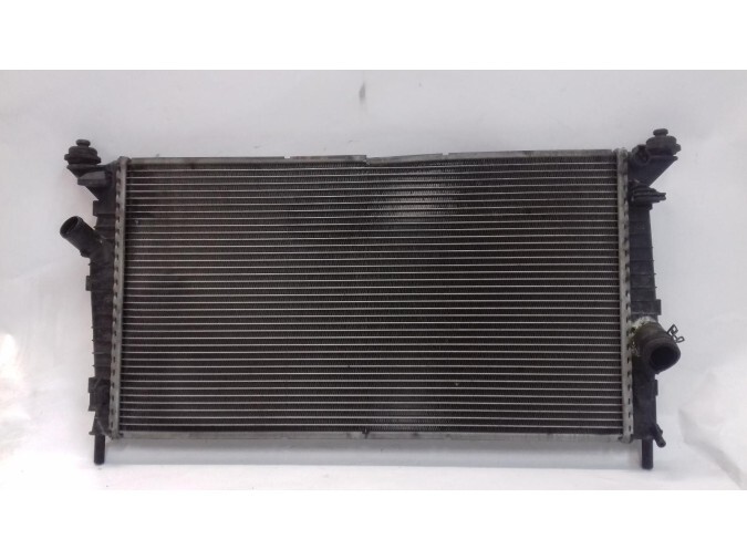 Radiador de Agua MAZDA 3 2004