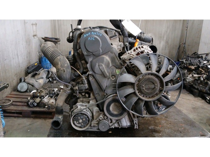 BOMBA DIREECION AUDI A4 2002