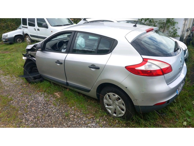 SILENCIOSO POSTERIOR RENAULT MÉGANE 2012