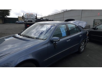 PUERTA DELANTERA DERECHA MERCEDES E 320 CDI 2005
