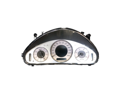 CUADRO INSTRUMENTOS MERCEDES E 320 CDI 2005