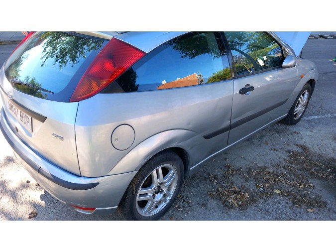 Intercooler FORD FOCUS 2002