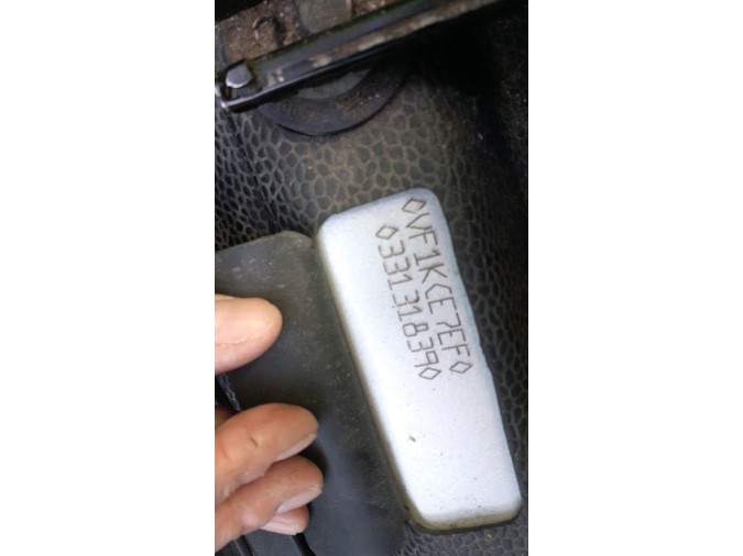 PRETENSOR CINTURÓN DELANTERO IZQUIERDO RENAULT KANGOO 2005