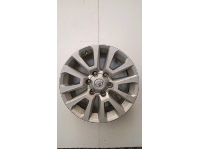 LLANTA TOYOTA LAND CRUISER GRIS 2020