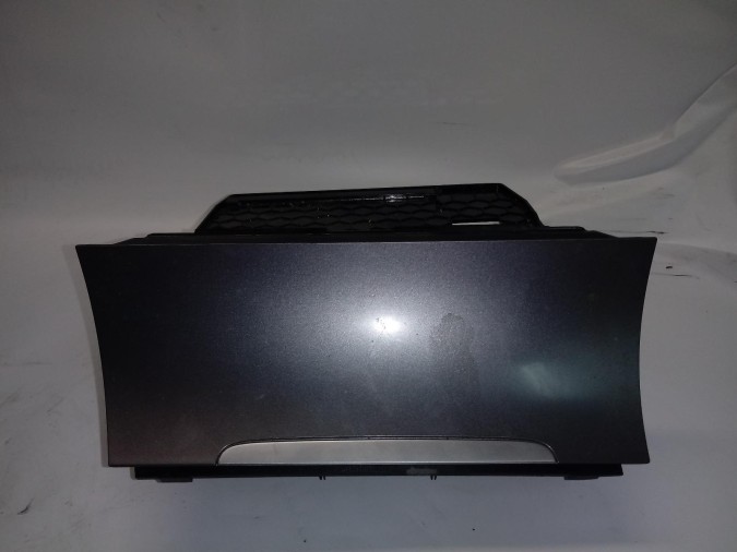 sistema navegacion gps VOLKSWAGEN GOLF 2015