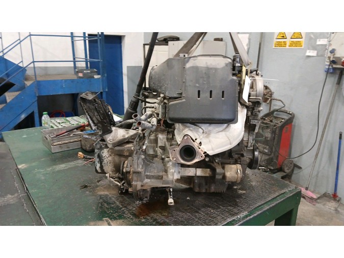 MOTOR CON ACCESORIOS Y CAJA DE CAMBIOS RENAULT SCÉNIC 2003