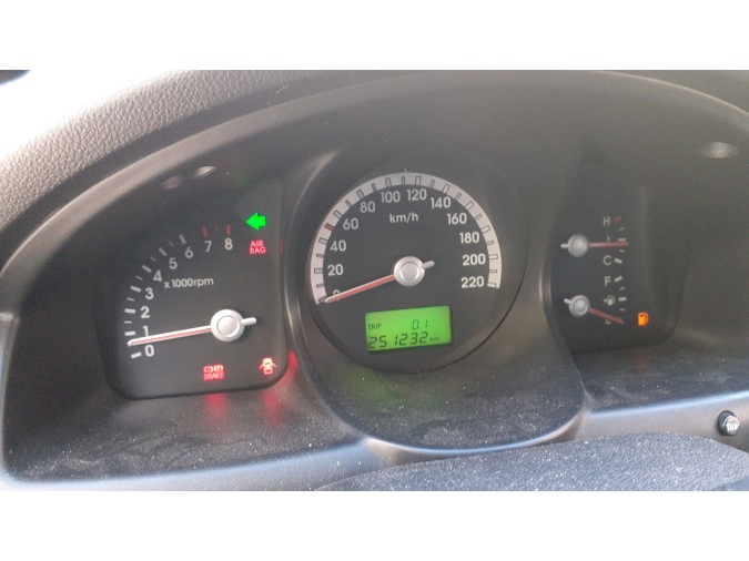 FARO DELANTERO IZQUIERDO KIA SPORTAGE 2004