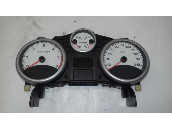 CUADRO INSTRUMENTOS PEUGEOT 207 2011