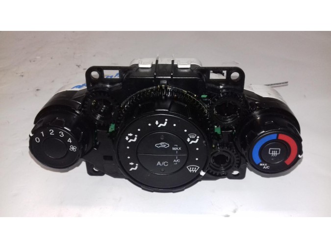 MANDO CALEFACCIÓN FORD FIESTA 2015