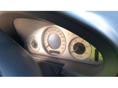 CERRADURA PORTÓN TRASERO MERCEDES E 270 CDI 2004