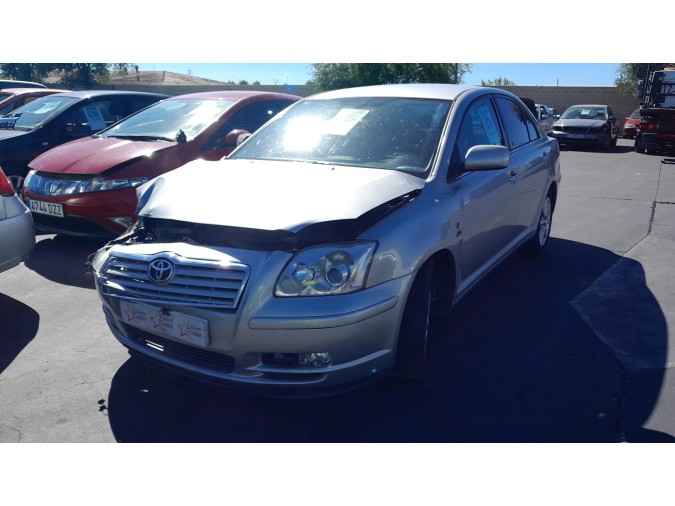 Radiador motor TOYOTA AVENSIS 2004