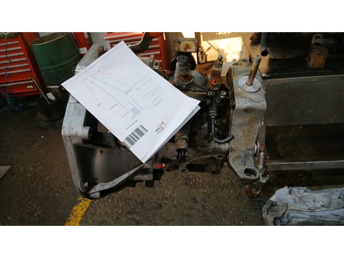 CAJA CAMBIOS FIAT PUNTO 2000