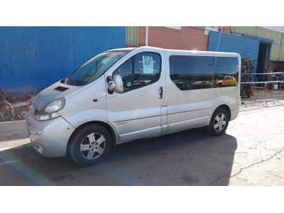 BISAG.INF.PUER.DL.D. RENAULT TRAFIC 2006