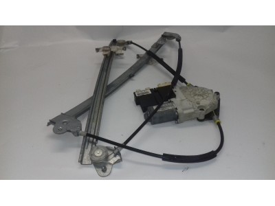 ELEVALUNAS DELANTERO DERECHO PEUGEOT 807 2006