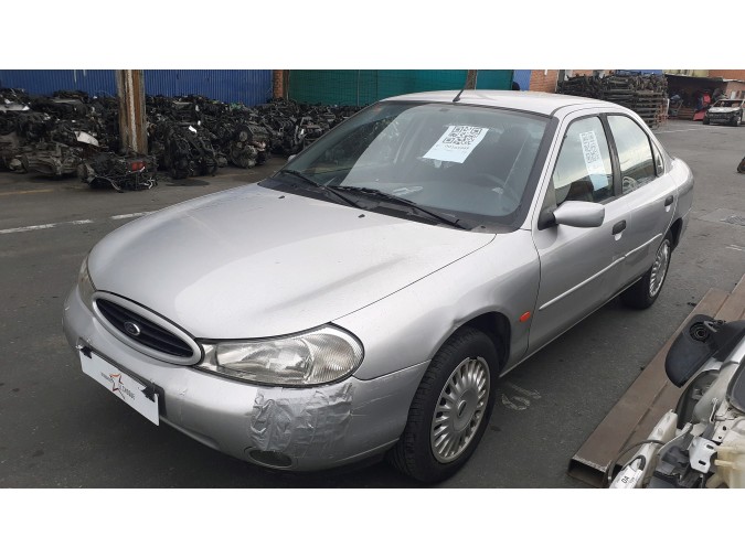 Intercooler FORD MONDEO 2000