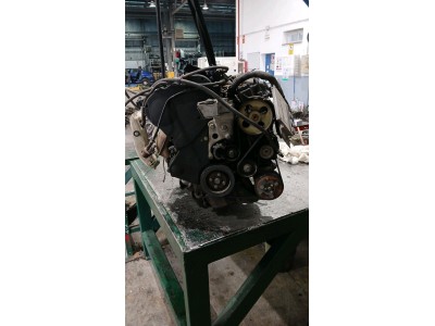 Motor PEUGEOT 206 S16 2001