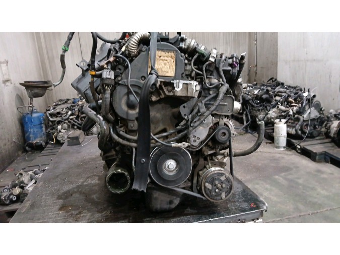 MOTOR CON ACCESORIOS Y CAJA DE CAMBIOS MAZDA 3 2007