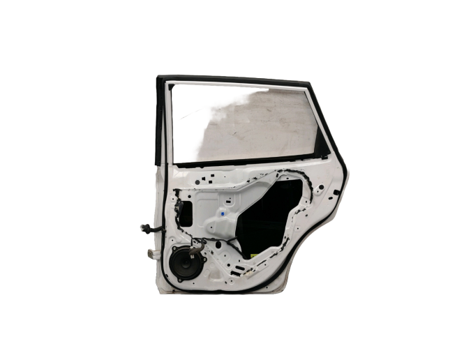 PUERTA TRASERA DERECHA NISSAN PULSAR BLANCA 2015