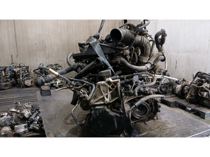 Motor VOLKSWAGEN GOLF 2002