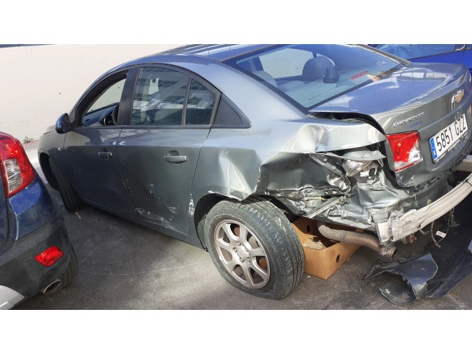 ELEVALUNAS TRASERO DERECHO CHEVROLET CRUZE 2010