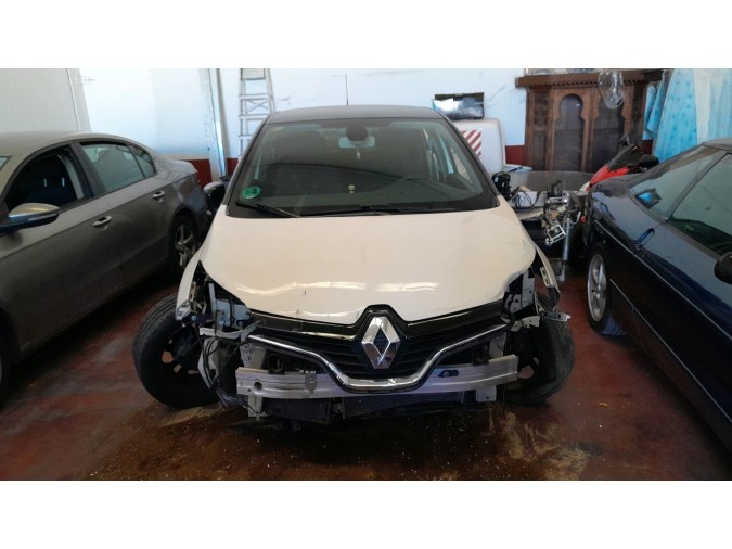 PUNTERA PARAGOLPES TRASERA IZQUIERDA RENAULT CAPTUR 2017