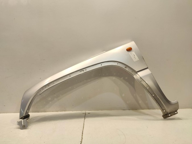 ALETA DELANTERA IZQUIERDA  JEEP CHEROKEE 2004
