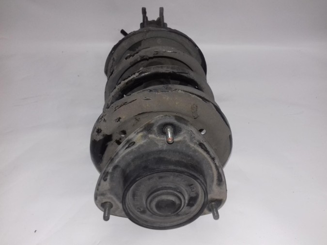 AMORTIGUADOR DELANTERO IZQUIERDO SUBARU B9 TRIBECA 2008