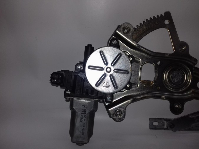 ELEVALUNAS TRASERO DERECHO SUBARU B9 TRIBECA 2008