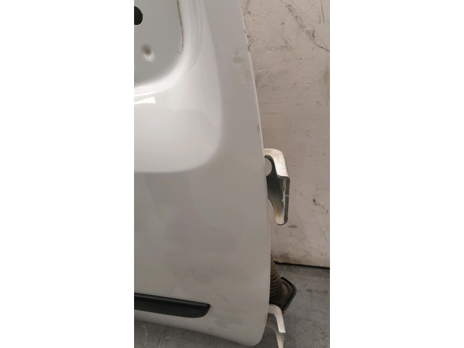 PUERTA DELANTERA DERECHA RENAULT GRAND KANGOO BLANCA 2017