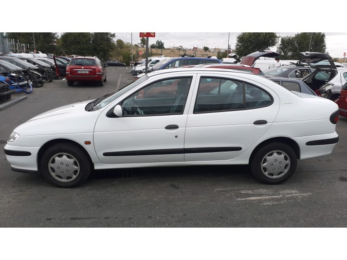 ELEVALUNAS TRASERO DERECHO RENAULT MÉGANE CLASSIC 1997