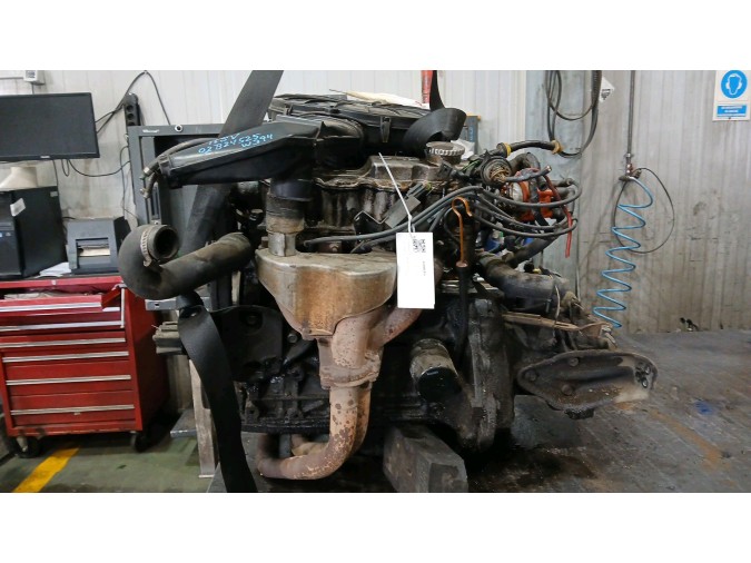 MOTOR CON ACCESORIOS Y CAJA DE CAMBIOS OPEL KADETT 1988