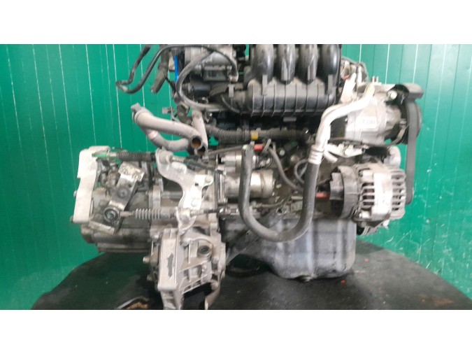 MOTOR CON ACCESORIOS SIN CAJA DE CAMBIOS FIAT 500 2013